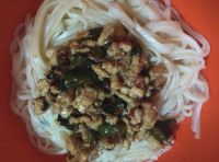 鸡脯肉辣椒酱卤