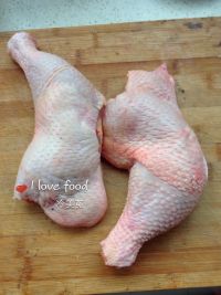 肉蘑炖鸡腿