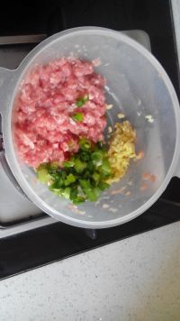 猪肉包