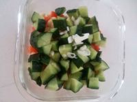炝拌黄豆三丁