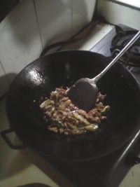 猪肉黄瓜炒花菜
