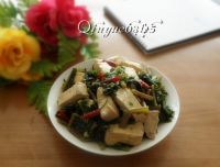 水萝卜缨炖豆腐