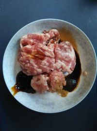 蒸肉饼