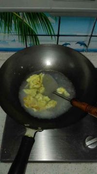 香椿鸡蛋汤