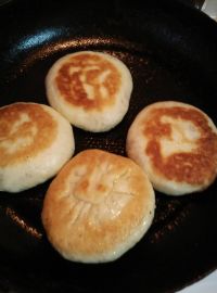 金丝小肉饼 发面馅饼