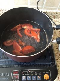 猪肝瘦肉金针菇汤