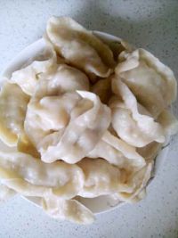 酸菜肉馅大蒸饺