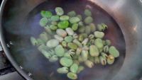 蚕豆小炒