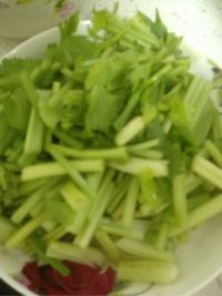 芹菜炒豆干