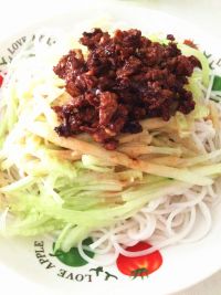 芝麻酱拌粉干