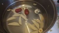 冰糖雪梨菊花红枣水
