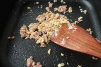 腐乳肉末炒豆角