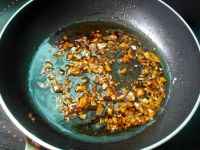 金针菇拌荷兰豆
