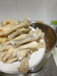 香干卤鸡爪