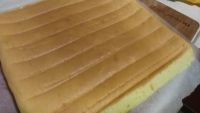 <手工美食>手绘碎花蛋糕卷的做法1