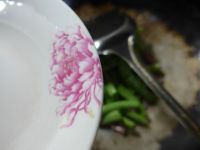 五花风肉梅豆炒鸡蛋