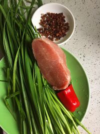 韭菜炒肉丝
