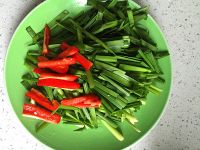 韭菜炒肉丝