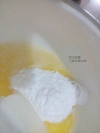 奶香玫瑰提子酥