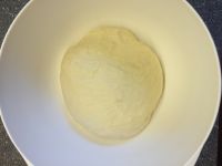 培根鲔鱼面包
