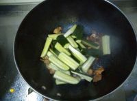 黄瓜烧肉