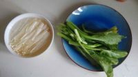 金针菇拌菜心