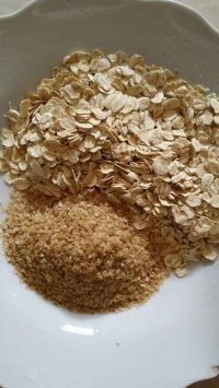 芝麻燕麦棒