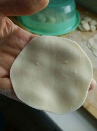 韭菜猪肉馅水饺