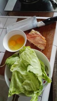 自创鱿鱼鸡蛋蔬菜饭