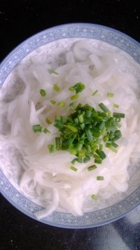 油泼萝卜丝