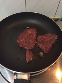 黑胡椒牛排
