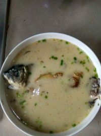 鲫鱼汤