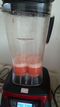 鲜榨西瓜汁