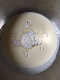 牛奶奶油冰激凌