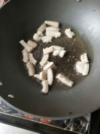 香喷喷豆角肉片焖面