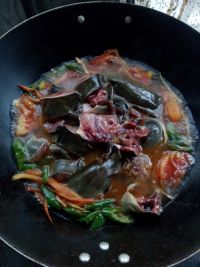 鲜辣池角鱼