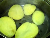葱香土豆寿桃饼