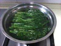 白灼菠菜