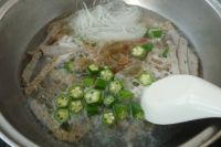 秋葵鲜虾粉丝汤