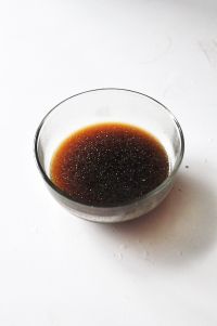 鸡丝蕨根粉