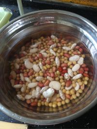 芸豆炖猪蹄