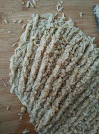 茼蒿金针菇饺子