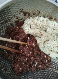 茼蒿金针菇饺子