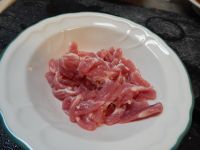 西葫芦条炒猪肉片