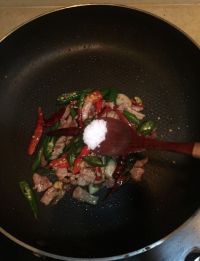 辣椒炒肉