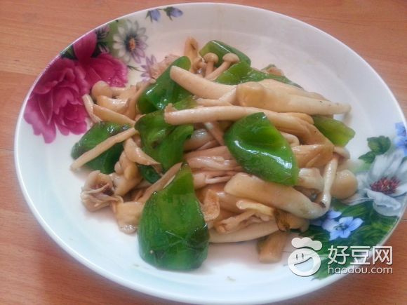 蚝油白蘑菇炒青椒