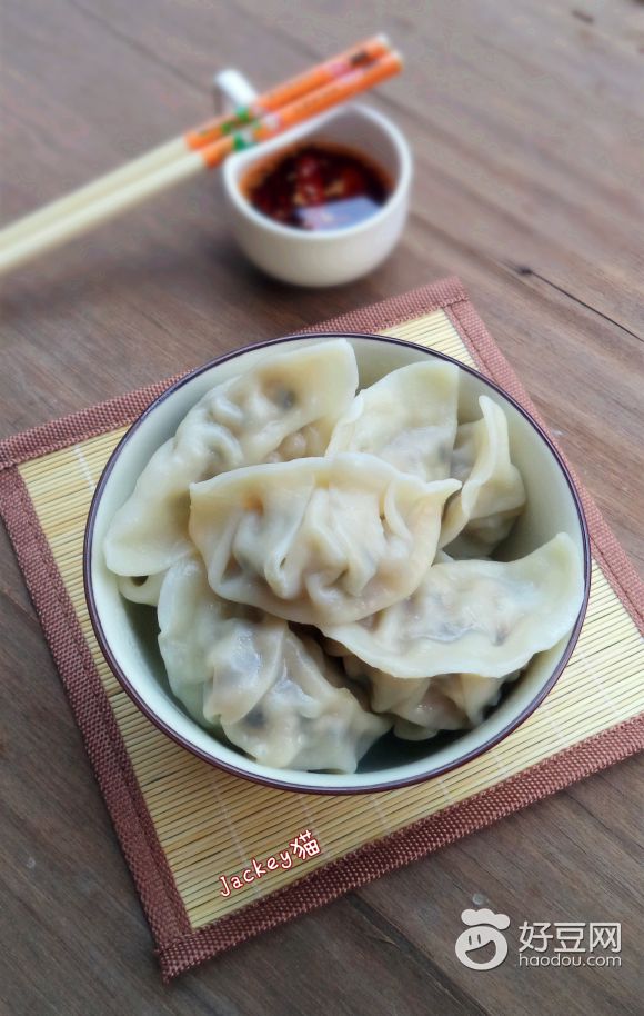 豇豆干肉饺