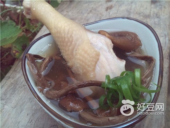 茶树菇老鸡汤