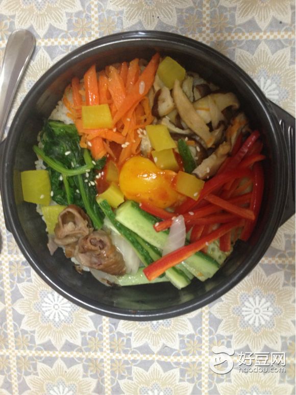 韩式料理石锅拌饭