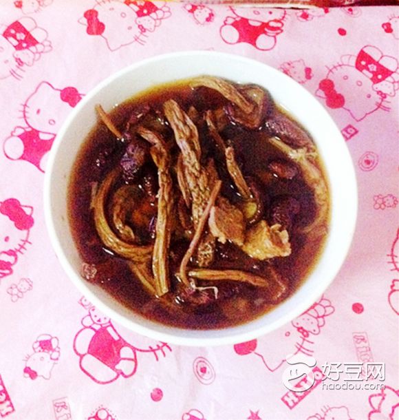 茶树菇瘦肉汤